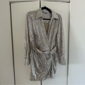 EUC Zara Silver Sequin Long Sleeve Mini Dress